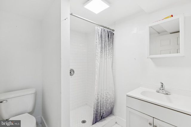 24 N CHESTER AVE, Riverside, NJ 08075