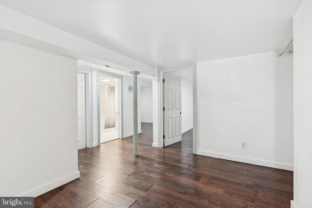 24 N CHESTER AVE, Riverside, NJ 08075