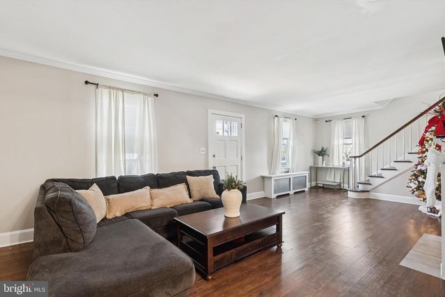 24 N CHESTER AVE, Riverside, NJ 08075