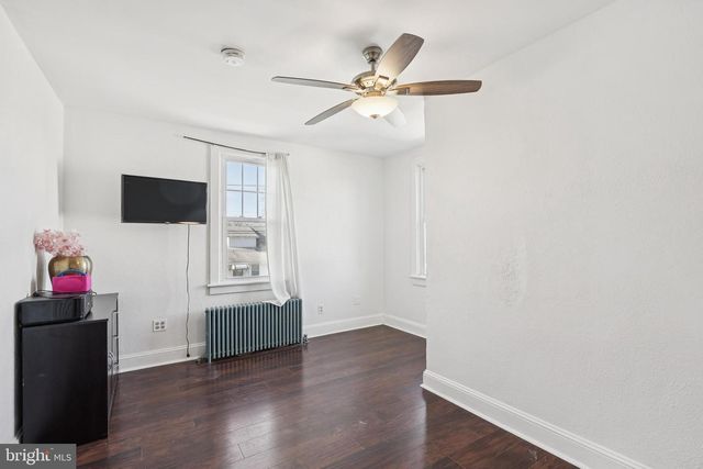 24 N CHESTER AVE, Riverside, NJ 08075