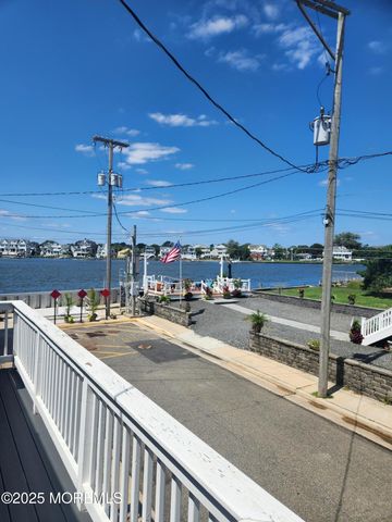 32 Beach Street, Sea Bright, NJ 07760