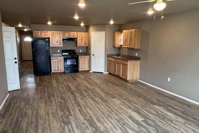 3602 E 3rd Place, Lubbock, TX 79403