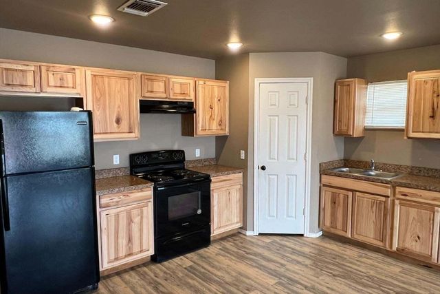 3602 E 3rd Place, Lubbock, TX 79403