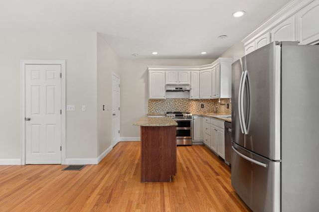 72 River St 72, Acton, MA 01720