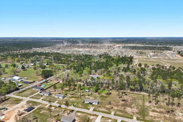 20015 & 20019 Kincaid Drive, Conroe, TX 77306