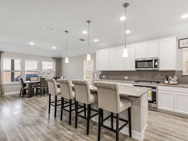 2809 Ranger Lane, Aubrey, TX 76227