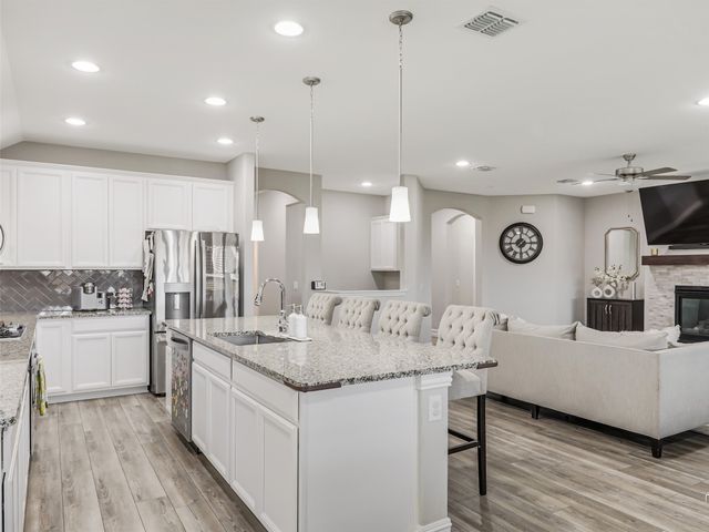 2809 Ranger Lane, Aubrey, TX 76227