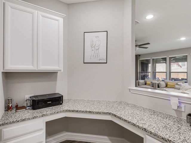 2809 Ranger Lane, Aubrey, TX 76227