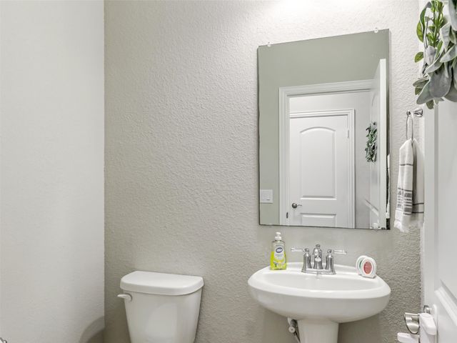 2809 Ranger Lane, Aubrey, TX 76227