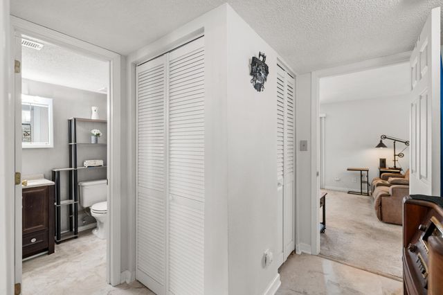 101 Old Ferry Road 12B, Shalimar, FL 32579