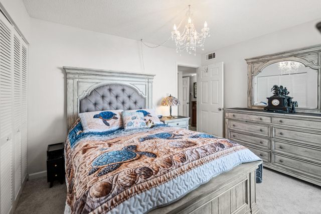 101 Old Ferry Road 12B, Shalimar, FL 32579