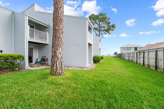 101 Old Ferry Road 12B, Shalimar, FL 32579