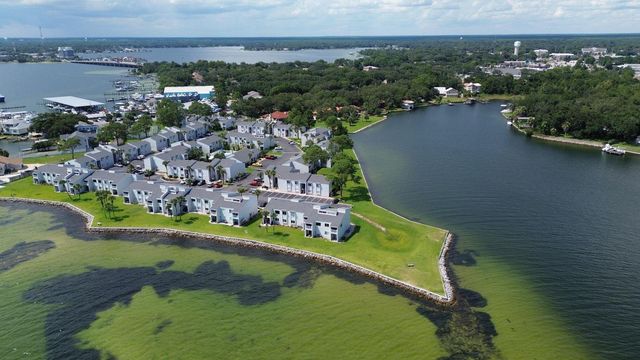 101 Old Ferry Road 12B, Shalimar, FL 32579