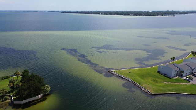 101 Old Ferry Road 12B, Shalimar, FL 32579