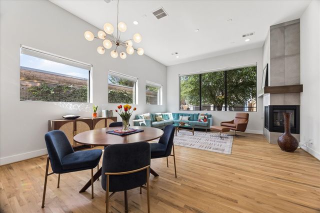 1311 Castle Court A, Houston, TX 77006