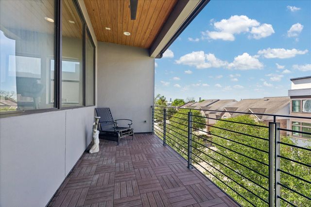 1311 Castle Court A, Houston, TX 77006