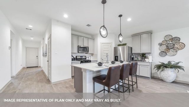 7714 Caspian Ranch Drive, Rosharon, TX 77583