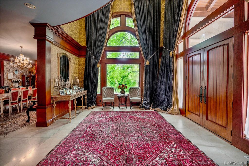 17 Split Rock Drive, Great Neck, NY 11024 — photo 5