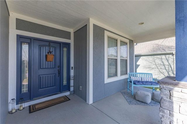 18988 W 165th Street, Olathe, KS 66062