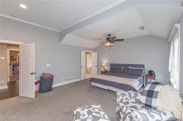 18988 W 165th Street, Olathe, KS 66062