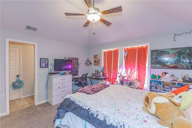 18988 W 165th Street, Olathe, KS 66062