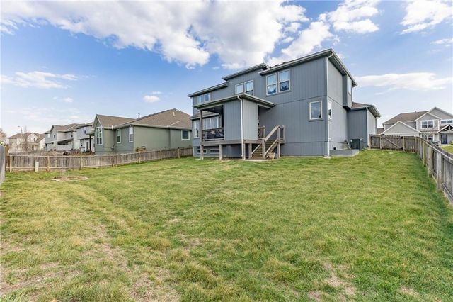 18988 W 165th Street, Olathe, KS 66062