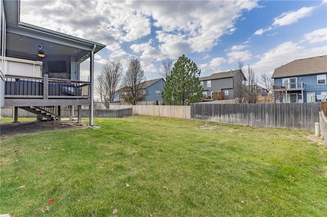 18988 W 165th Street, Olathe, KS 66062