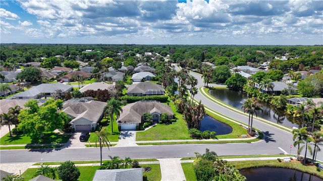 3865 9th Place, Vero Beach, FL 32960