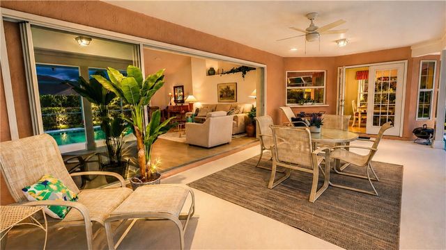 3865 9th Place, Vero Beach, FL 32960