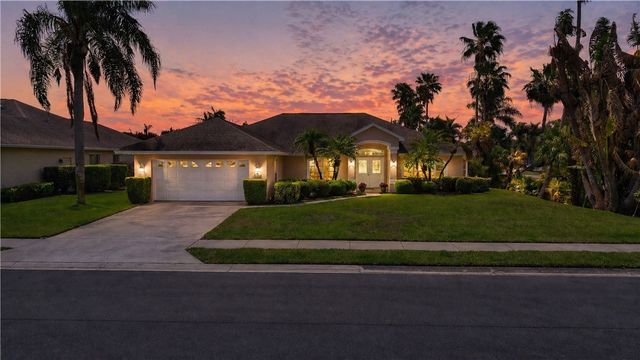 3865 9th Place, Vero Beach, FL 32960