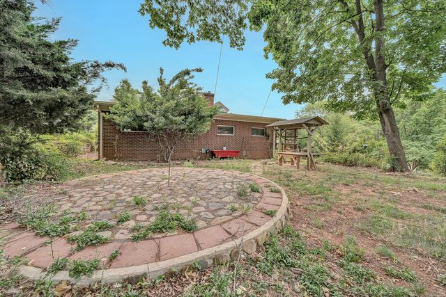1917 Langdon RD SW, Roanoke, VA 24015