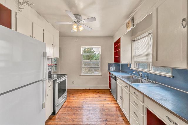 1917 Langdon RD SW, Roanoke, VA 24015