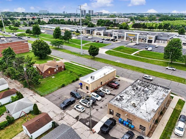 6140 Greenfield Road, Dearborn, MI 48126