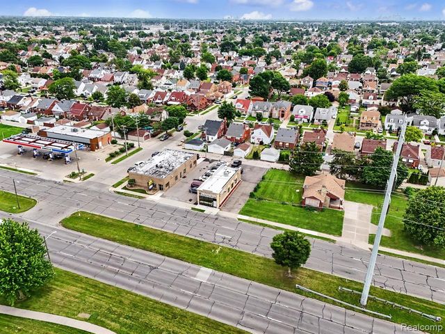 6140 Greenfield Road, Dearborn, MI 48126