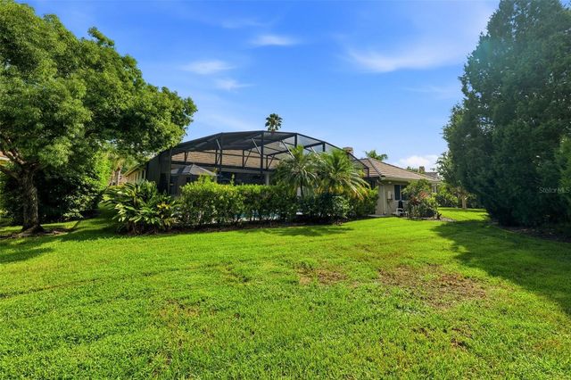 12012 BREWSTER DRIVE, Tampa, FL 33626