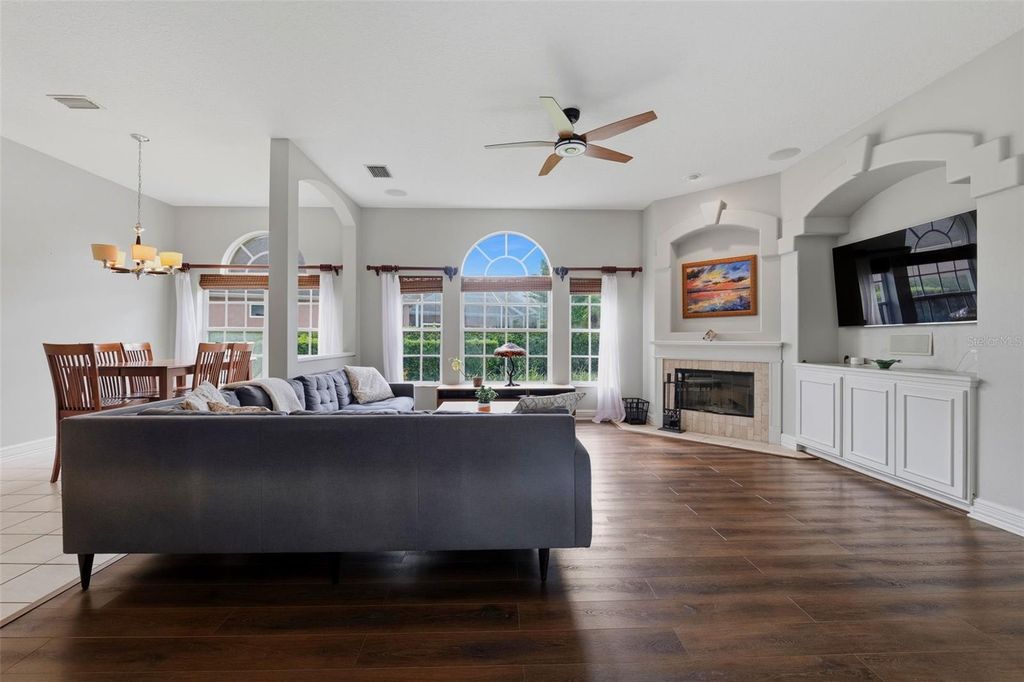 Image 21 of property listing at 12012 BREWSTER DRIVE, Tampa, FL 33626