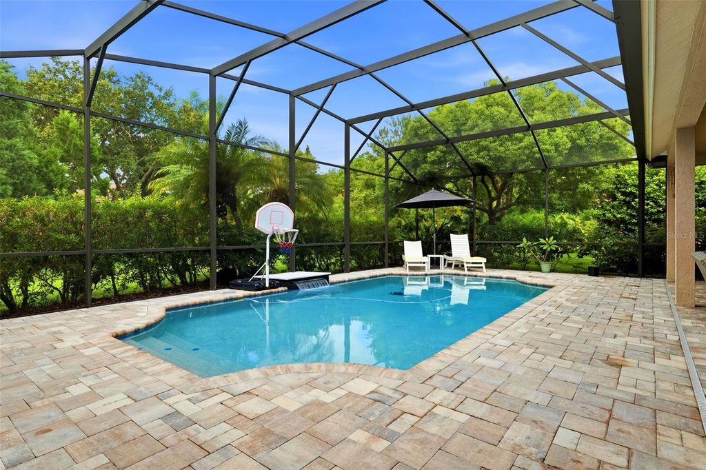 Image 48 of property listing at 12012 BREWSTER DRIVE, Tampa, FL 33626