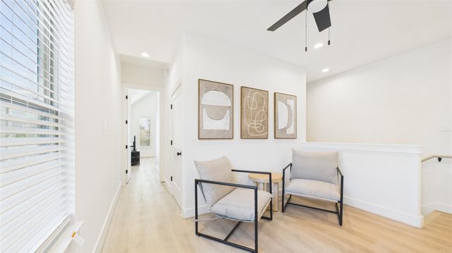 805 Brooks Street B, Houston, TX 77009