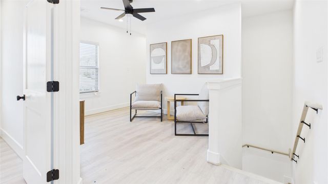 805 Brooks Street B, Houston, TX 77009