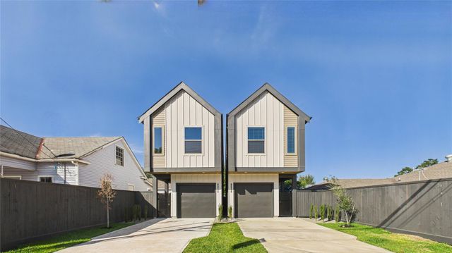 805 Brooks Street B, Houston, TX 77009