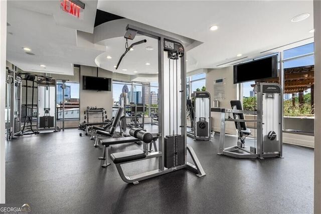 270 17th Street NW 2508, Atlanta, GA 30363