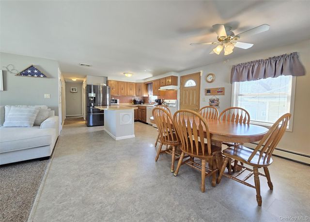 146 Webster Avenue, Ronkonkoma, NY 11779