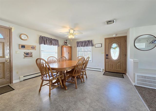 146 Webster Avenue, Ronkonkoma, NY 11779