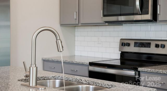 1018 Catalyst Boulevard A, Charlotte, NC 28262