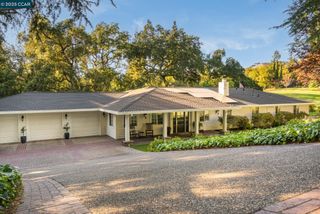 27 Squire Ct, Alamo, CA 94507