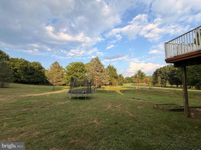 575 MULL AVE, Leesport, PA 19533