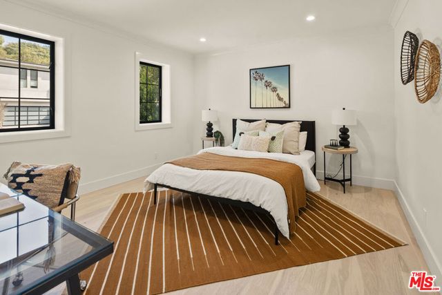 3289 Kelton Avenue, Los Angeles, CA 90034