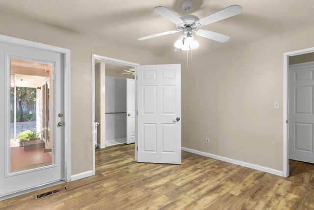 2809 Yukon Dr, Modesto, CA 95350