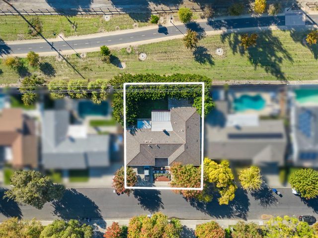 2809 Yukon Dr, Modesto, CA 95350