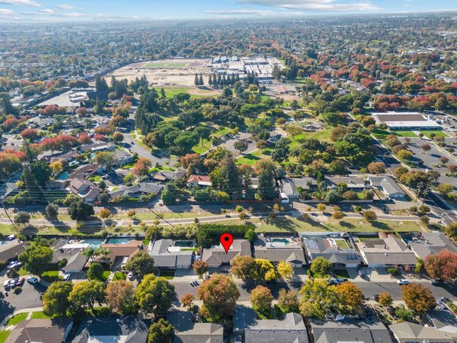 2809 Yukon Dr, Modesto, CA 95350